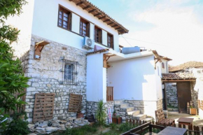 Villa Maria - Berat Castle